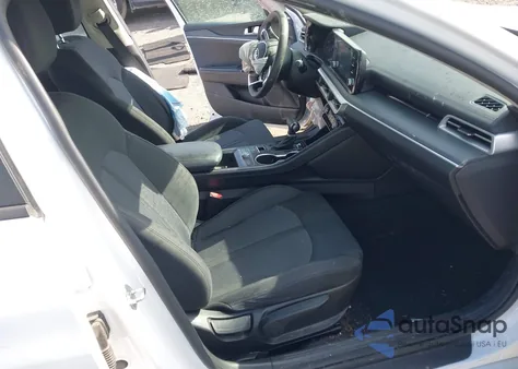 2021 Kia K5 Lxs z USA, uszkodzony, nr VIN 5XXG14J22MG041737